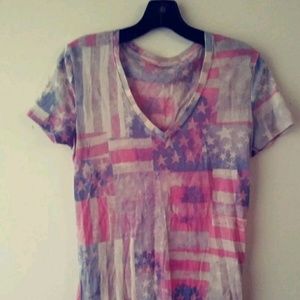 BDG Sheer Flag tee💜